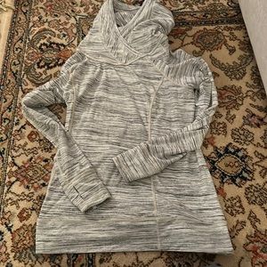 COPY - Lululemon size 12 pullover